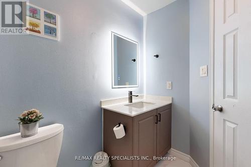 66 Mccleave Crescent, Brampton, ON - Indoor Photo Showing Bathroom