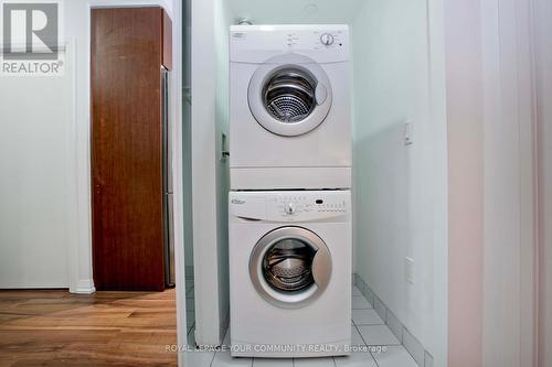 3312 - 55 Ann O'Reilly Road, Toronto, ON - Indoor Photo Showing Laundry Room