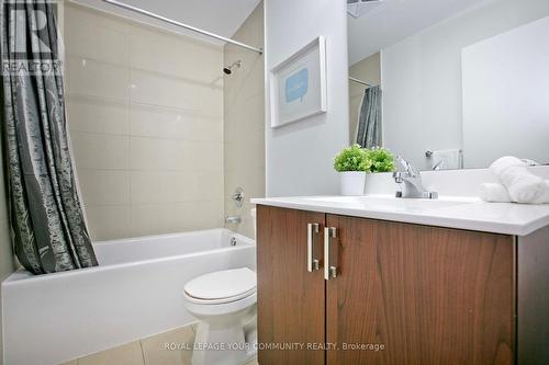 3312 - 55 Ann O'Reilly Road, Toronto, ON - Indoor Photo Showing Bathroom