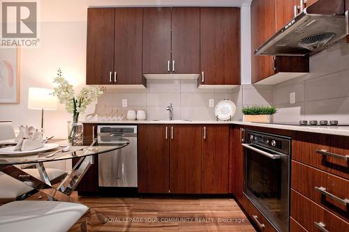 3312 - 55 Ann O'Reilly Road, Toronto, ON - Indoor Photo Showing Kitchen