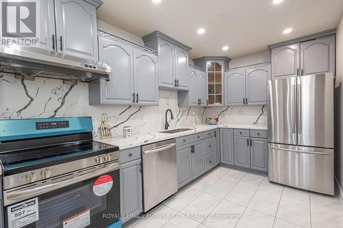 82 - 2670 Battleford Road, Mississauga, ON - Indoor Photo Showing Kitchen