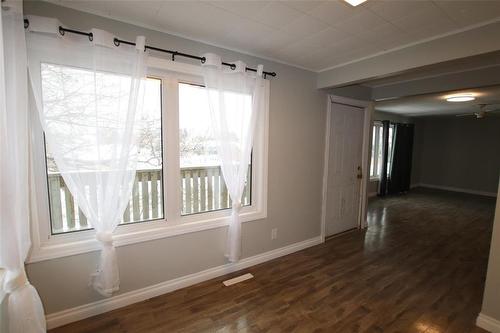 744 Cathedral Avenue, The Pas, MB - Indoor Photo Showing Other Room