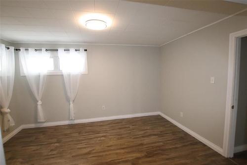 744 Cathedral Avenue, The Pas, MB - Indoor Photo Showing Other Room