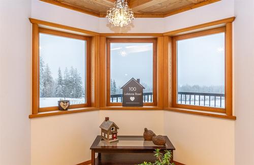 100 Lidstone Road, Salmon Arm, BC - Indoor Photo Showing Other Room