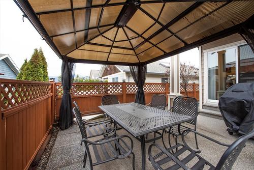 2171 Mimosa Drive, West Kelowna, BC - Outdoor With Deck Patio Veranda With Exterior