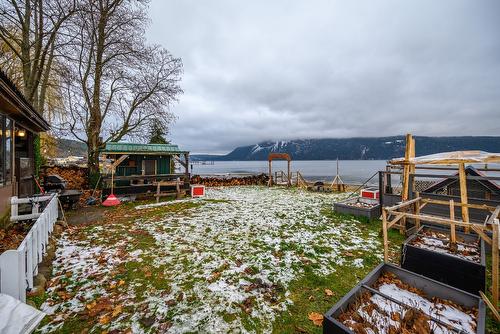 5341 75 Avenue, Salmon Arm, BC - Outdoor With Body Of Water