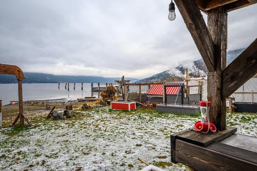 5341 75 Avenue, Salmon Arm, BC - Outdoor With Body Of Water