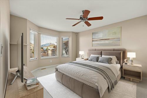 46-2365 Stillingfleet Road, Kelowna, BC - Indoor Photo Showing Bedroom