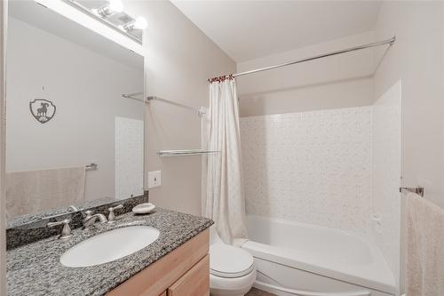 81-1370 Terravista Road, Windermere, BC - Indoor Photo Showing Bathroom