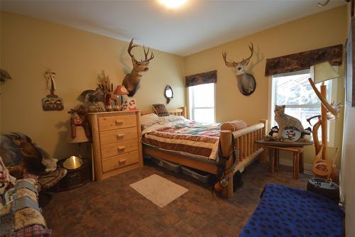 3010 Loon Lake Road, Summerland, BC - Indoor Photo Showing Bedroom