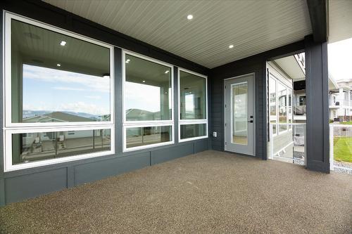 2163 Kentucky Crescent, Kelowna, BC - Outdoor With Deck Patio Veranda With Exterior