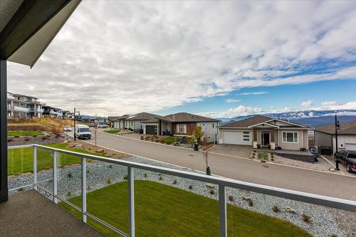 2163 Kentucky Crescent, Kelowna, BC - Outdoor With Balcony