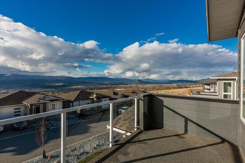 2163 Kentucky Crescent, Kelowna, BC - Outdoor With Balcony With View