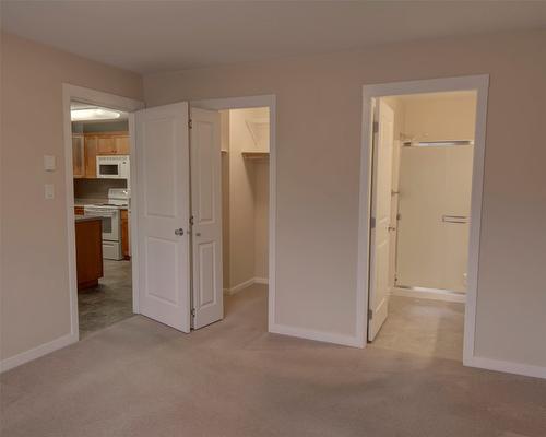 89-4740 20 Street, Vernon, BC - Indoor Photo Showing Other Room