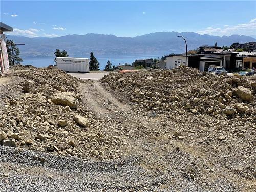 1432 Vineyard Drive, Kelowna, BC - Outdoor With Body Of Water