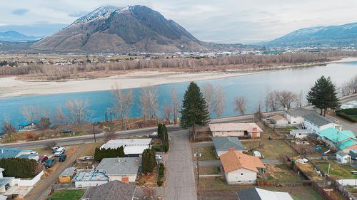 332 Oak Road, Kamloops, BC - Outdoor With Body Of Water With View