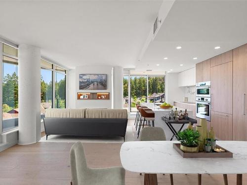 702-2000 Hannington Rd, Langford, BC - Indoor Photo Showing Living Room