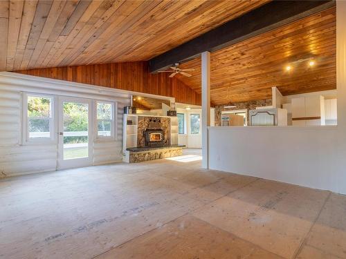 5824 Wallace Rd, Pender Island, BC 