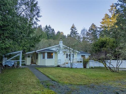 5824 Wallace Rd, Pender Island, BC 