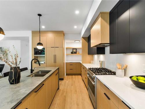 1371 Sandstone Lane, Langford, BC - Indoor Photo Showing Kitchen With Double Sink With Upgraded Kitchen