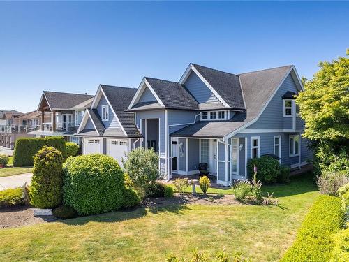 1692 Admiral Tryon Blvd, Parksville, BC 