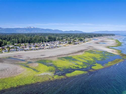 1692 Admiral Tryon Blvd, Parksville, BC 