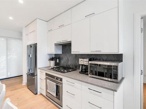 N216-1105 Pandora Ave, Victoria, BC - Indoor Photo Showing Kitchen With Upgraded Kitchen