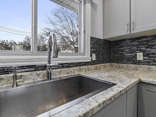 Cuisine - 6775 33E Avenue, Montréal (Rosemont/La Petite-Patrie), QC - Indoor Photo Showing Kitchen