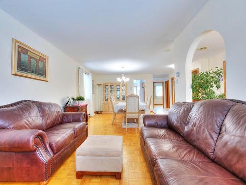 Salon - 12160 Rue Camille, Montréal (Ahuntsic-Cartierville), QC - Indoor Photo Showing Living Room