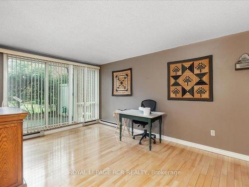 168-36 Hayhurst Rd, Brantford, ON - Indoor