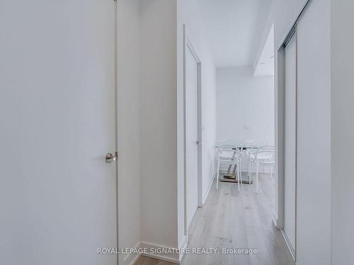 305-630 Greenwood Ave, Toronto, ON -  Photo Showing Other Room