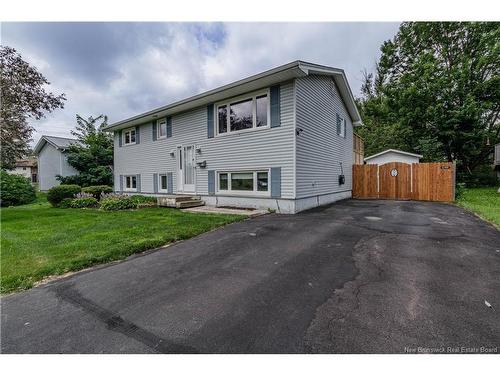 67 Manchester Cres, Riverview, NB 