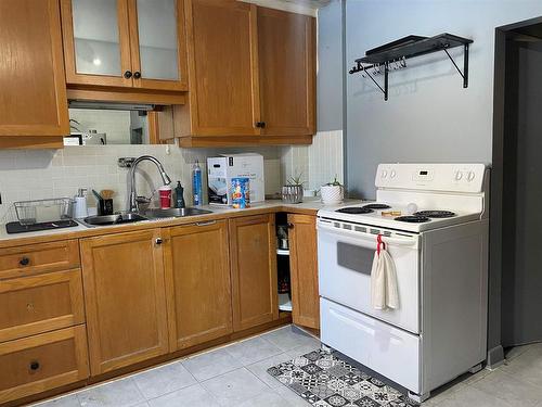 168 Ruttan Street, Thunder Bay, ON - Indoor Photo Showing Kitchen With Double Sink