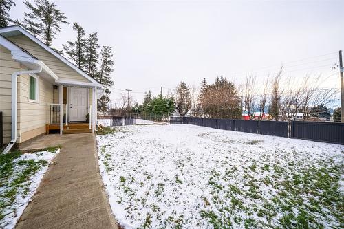 5517 6 Highway, Coldstream, BC - Outdoor