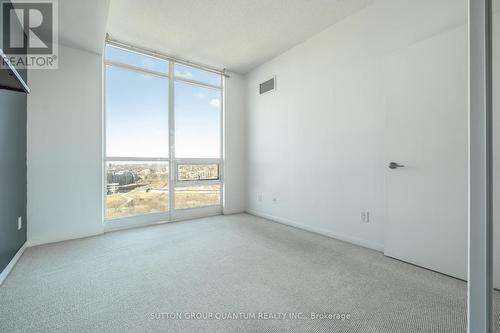 2009 - 231 Fort York Boulevard, Toronto, ON - Indoor Photo Showing Other Room