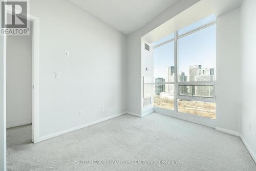 2009 - 231 Fort York Boulevard, Toronto, ON - Indoor Photo Showing Other Room