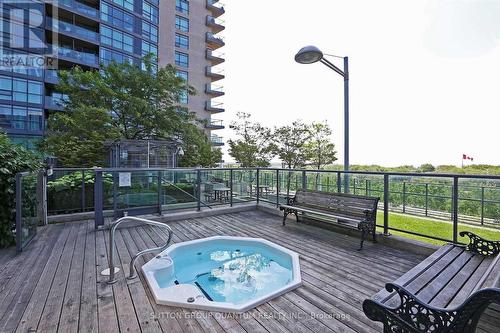 2009 - 231 Fort York Boulevard, Toronto, ON - Outdoor With Deck Patio Veranda