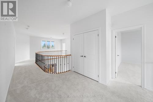 22 Rail Trail Court, Georgina, ON - Indoor Photo Showing Other Room