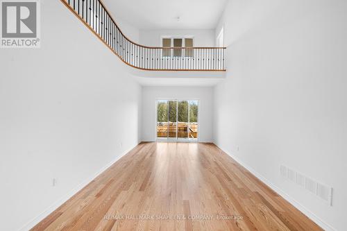 22 Rail Trail Court, Georgina, ON - Indoor Photo Showing Other Room