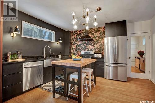 214 26Th Street W, Saskatoon, SK - Indoor Photo Showing Kitchen