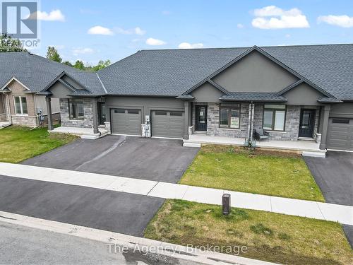 15 Austin Drive S, Welland (770 - West Welland), ON - Outdoor With Facade