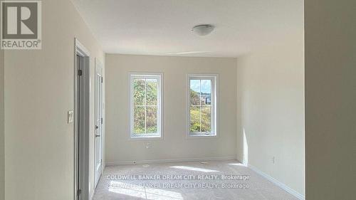 227 Gillespie Drive, Brantford, ON - Indoor Photo Showing Other Room