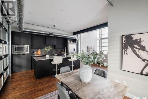 3354 Green Turtle Road, Regina, SK - Indoor Photo Showing Kitchen