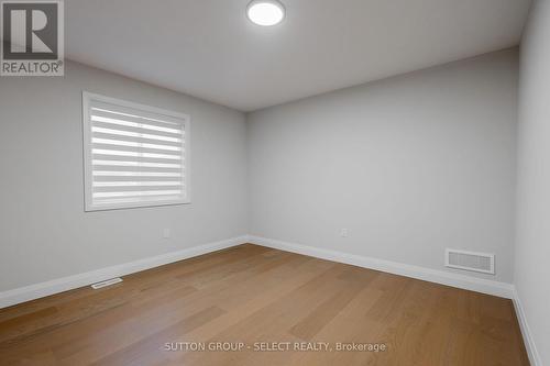 6370 Heathwoods Avenue, London, ON - Indoor Photo Showing Other Room