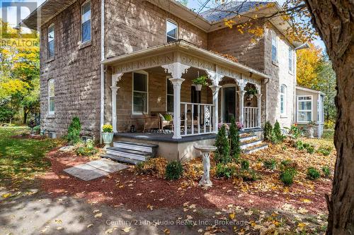 382105 Con 17 Road N, Georgian Bluffs, ON - Outdoor With Deck Patio Veranda With Facade