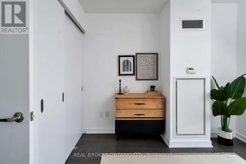 Th1 - 41 Ossington Avenue, Toronto, ON - Indoor