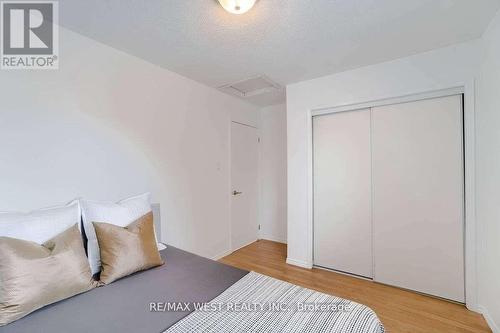 Main - 84 Mullis Crescent, Brampton, ON - Indoor Photo Showing Bedroom