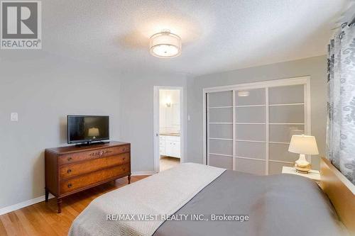 Main - 84 Mullis Crescent, Brampton, ON - Indoor Photo Showing Bedroom