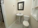 Upper - 32 Gable Place, Brampton, ON  - Indoor Photo Showing Bathroom 