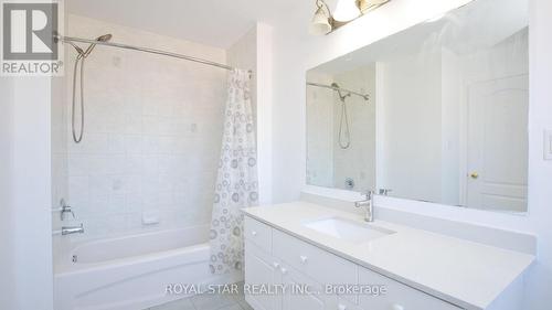 13 Waterdale Road, Brampton, ON - Indoor Photo Showing Bathroom